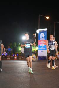 BIB: 09707
                            <button type="button" onclick="openModal(23217912)" class="btn btn-primary btn-sm float-right btn-popup" data-toggle="modal" data-target=".modal-high-quality">
                        <i class="fas fa-shopping-cart"></i> Add to Cart
                    </button>
                                            <button type="button" onclick="isThisMe(23217912, true)" class="btn btn-success btn-sm float-right btn-popup btn-isme hidden" data-toggle="tooltip" data-placement="bottom" title="นี่คือรูปของคุณใช่ไหม คลิกที่นี่เพื่อเอาเข้าอัลบั้ม">
                        <i class="fas fa-plus"></i> Add to album
                    </button>
                    <button type="button" onclick="isThisMe(23217912, false)" class="btn btn-warning btn-sm float-right btn-popup btn-isnotme hidden">
                        <i class="fas fa-ban"></i> Remove from album
                    </button>